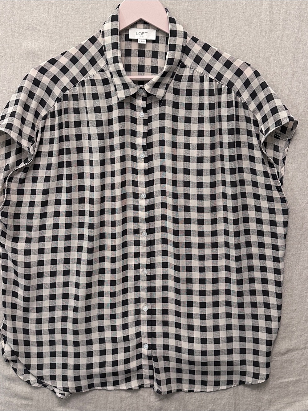 Loft beige/ cream and black plaid sleeveless top shirt Women's XL